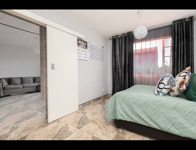 1 BEDROOM TOWNHOUSE FOR SALE IN ALAN MANOR